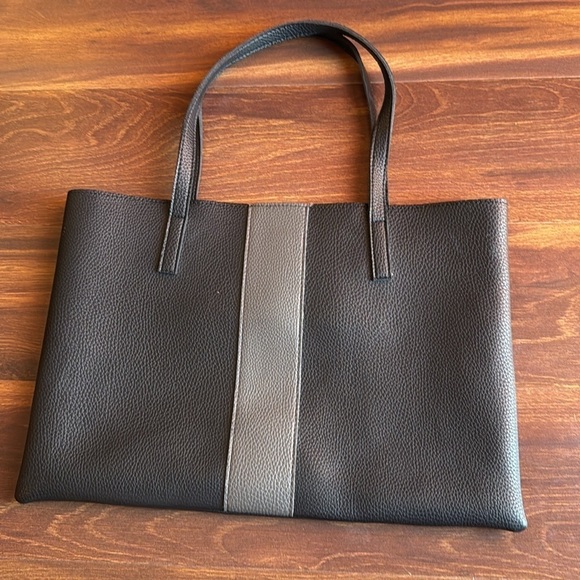 Vince Camuto Black Tote Bag - Picture 2 of 6